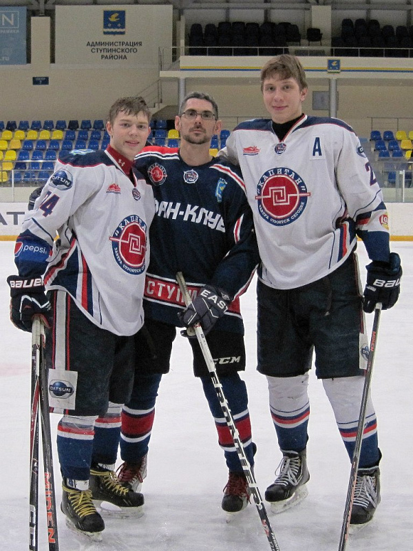 2013 год, с игроками ХК "Капитан", ныне игроки КХЛ и ВХЛ
